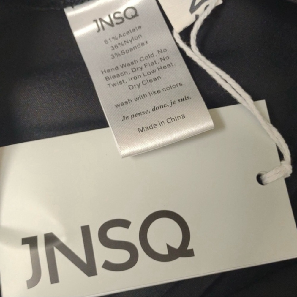 JNSQ Hermine Jumpsuit in Black (Size 8) - Picture 5 of 9